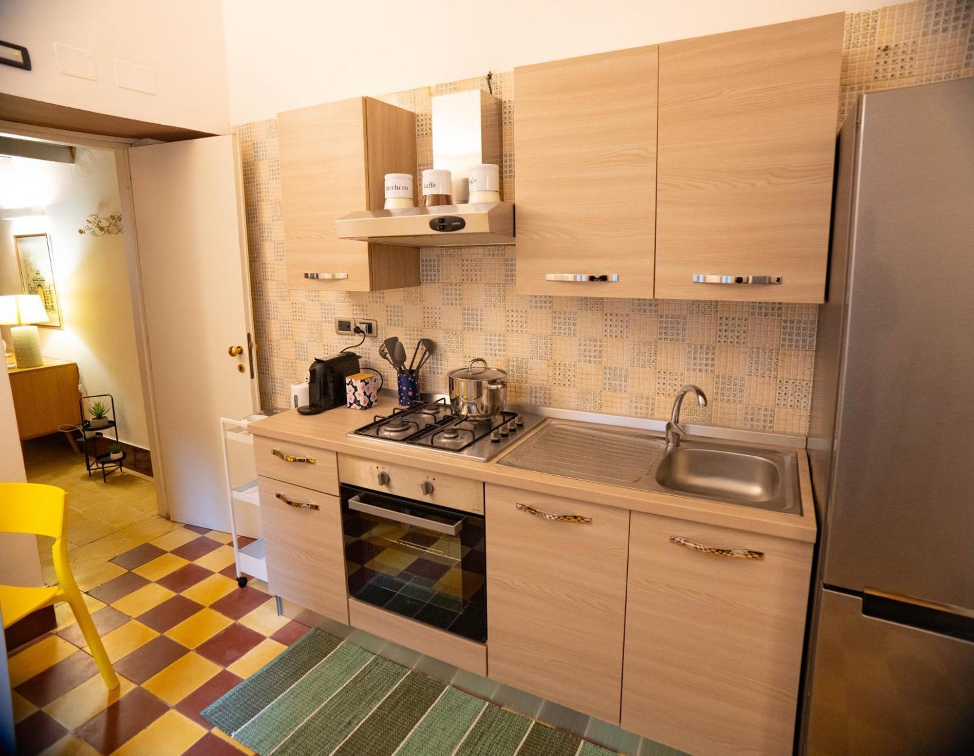 Umberto Apartment *